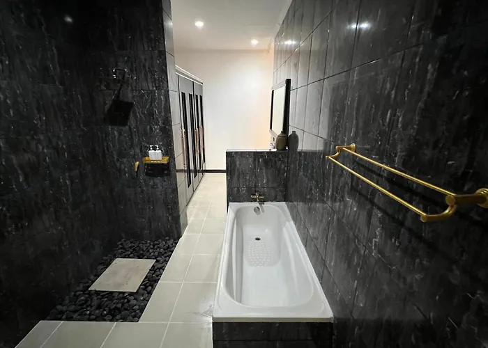 Mawar Seminyak (Bali)